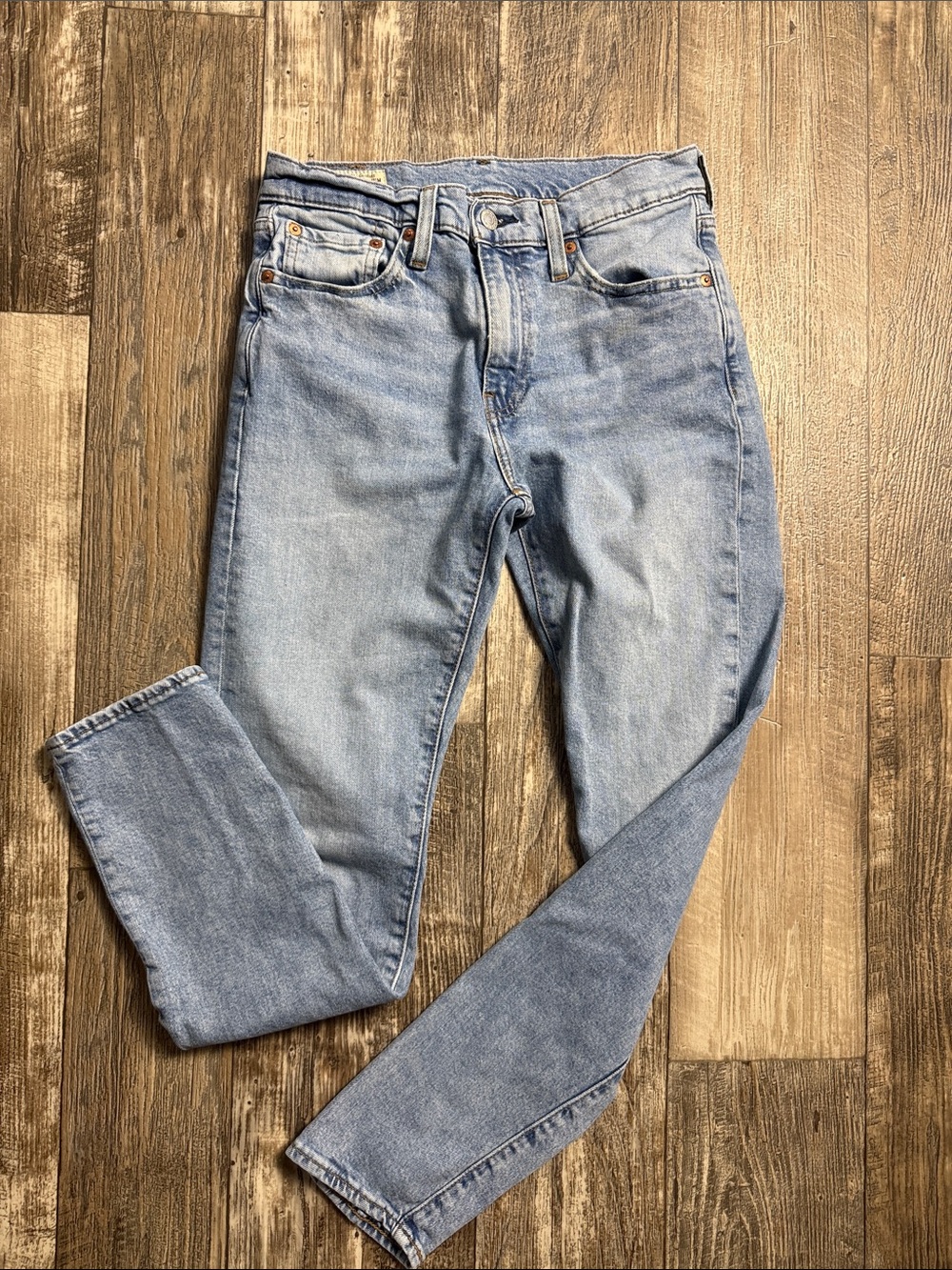 🌟Levi's Premium 🌟Light Blue Slim Straight Men's Jeans, W30-L32